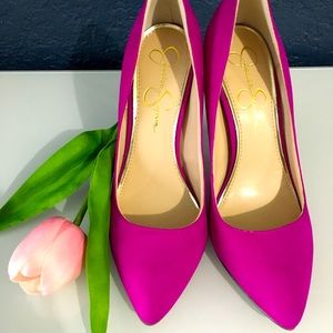Beautiful hot pink 4” heels! Like new.